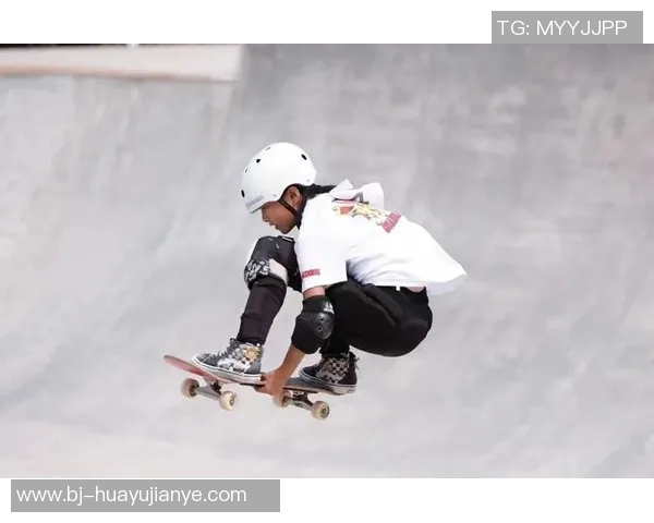 上海滑板队在极限运动联赛中以56分稳居积分榜首位 上海滑板队在极限运动联赛中以56分稳居积分榜首位