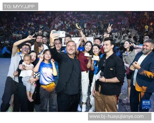 足球明星在日本精彩演出引发球迷热潮与文化交流盛宴 足球明星在日本精彩演出引发球迷热潮与文化交流盛宴